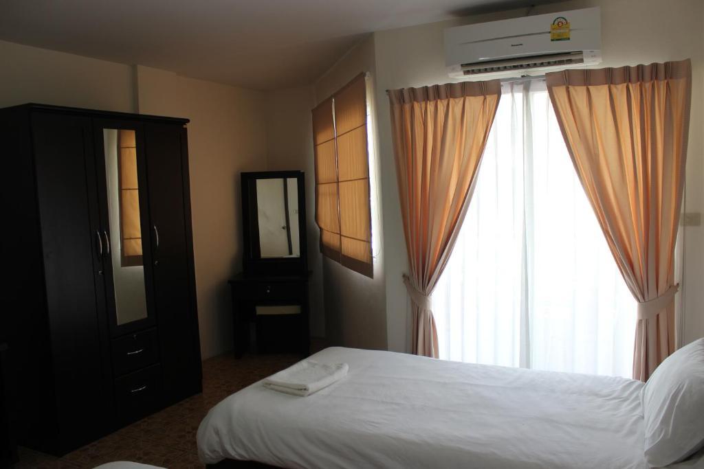 Samal Guesthouse Pattaya Bilik gambar